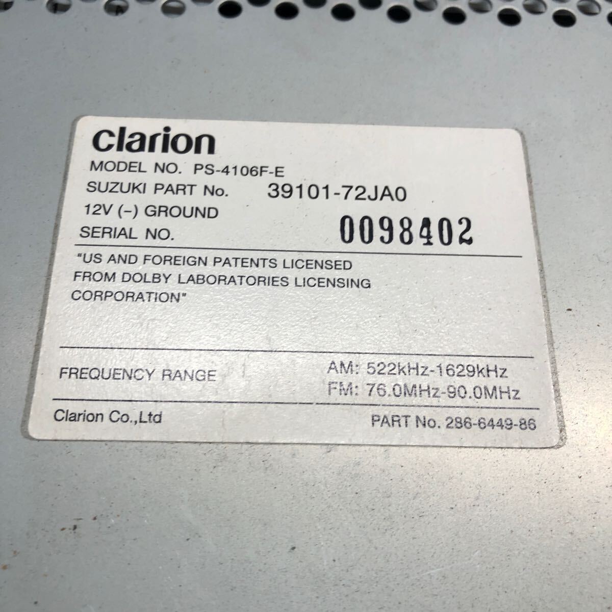 AV4-176 激安 カーステレオ SUZUKI clarion PS-4106F-E 39101-72JA0 0098402 CD MD プレーヤー 本体のみ 簡易動作確認済み 中古現状品_凹みあり