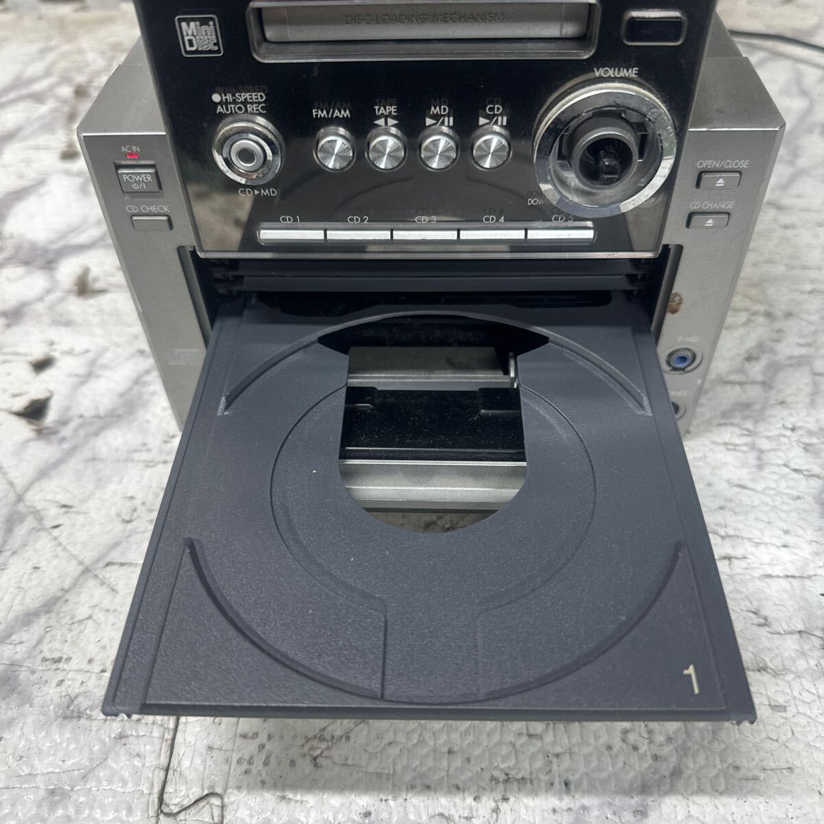 MYM4-426 激安 Panasonic MD STEREO SYSTEM SA-PM57MD ミニコンポ 通電OK 中古現状品 ※3回再出品で処分の画像2