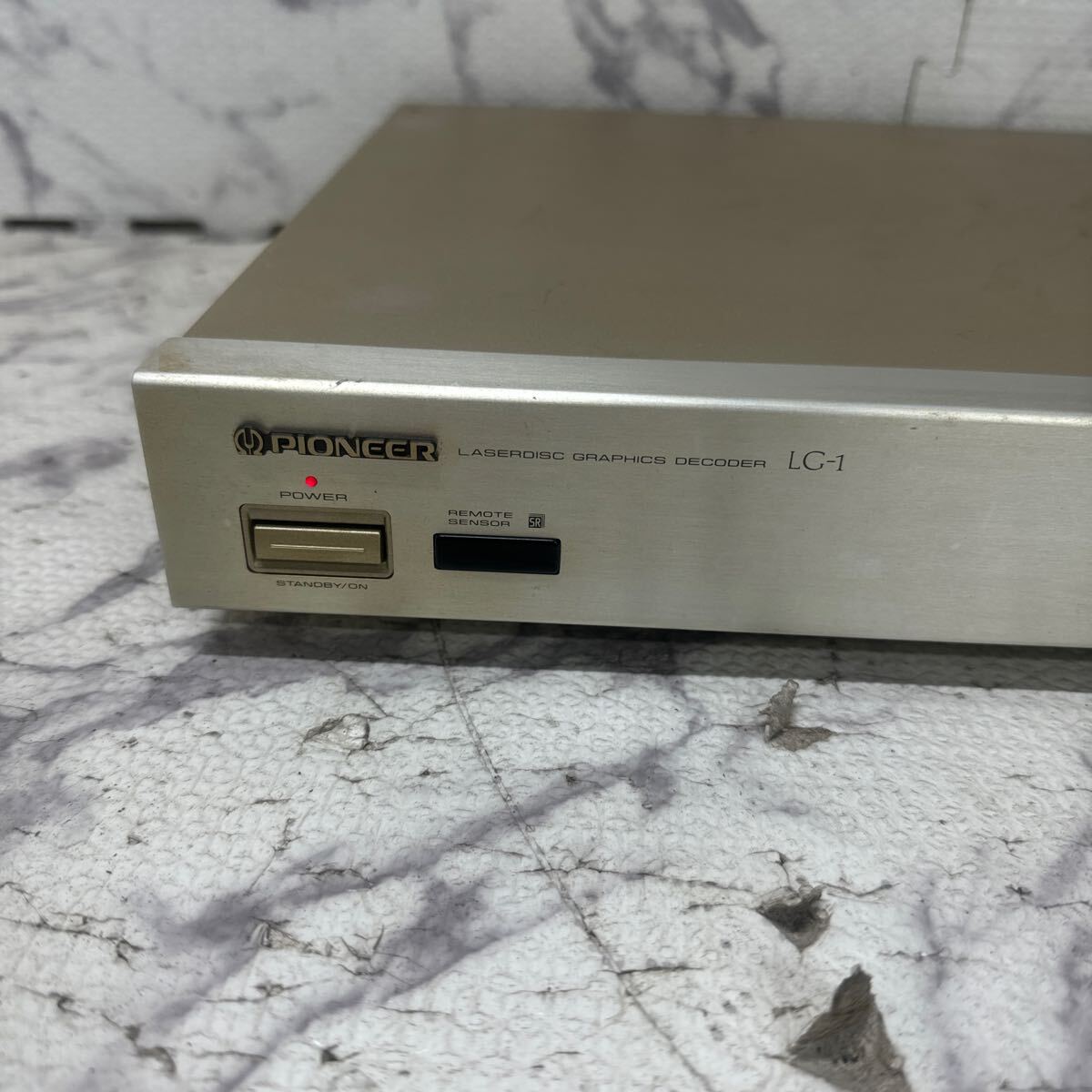 MYM4-460 激安 PIONEER LASERDISC GRAPHIC DECODER LG-1 LD グラフィック デコーダー 通電OK 中古現状品 ※3回再出品で処分の画像2