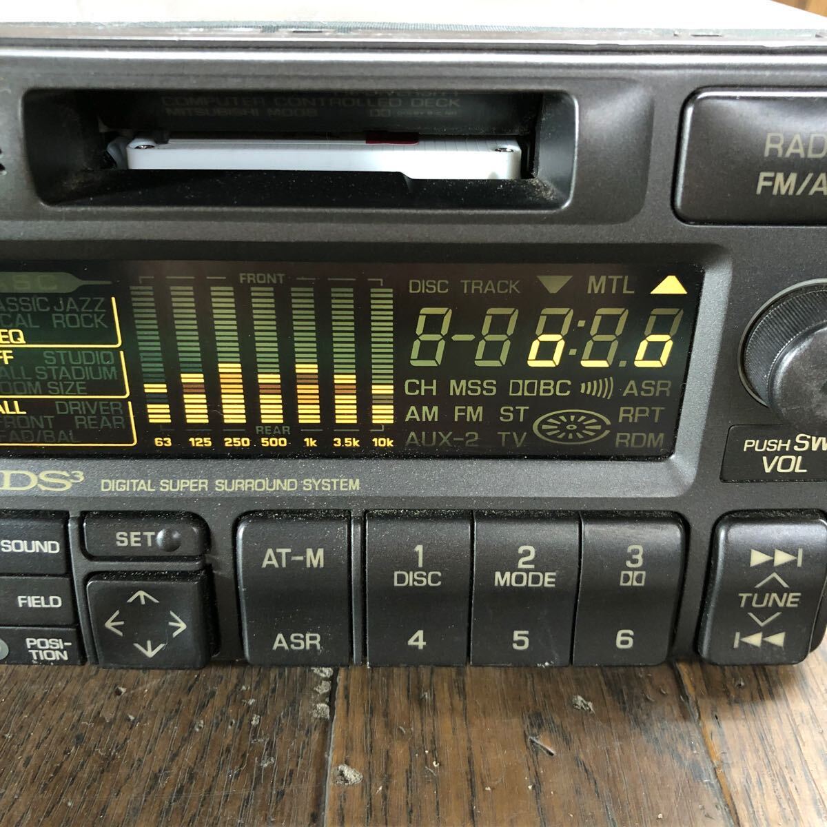 AV4-306 激安 カーステレオ テープデッキ MITSUBISHI MB942708 RX-347L 34M0008 31120050A カセット 本体のみ 簡易動作確認済み 中古現状品_画像2