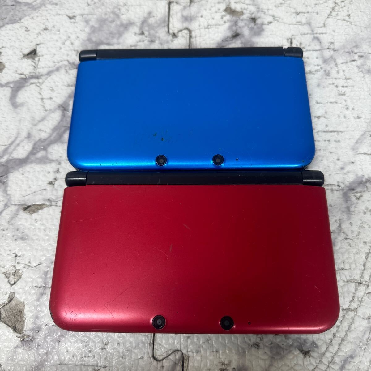 MYG-1583 激安 ゲー厶機 本体 Nintendo 3DS LL 動作未確認 2点 まとめ売り ジャンク 同梱不可の画像4