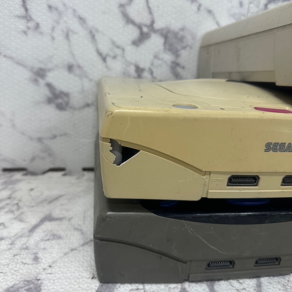 MYG-1677 激安 ゲー厶機 SEGA SEGASATURN 本体 5台 通電OK セガサターン レトロゲーム ジャンク 同梱不可の画像6