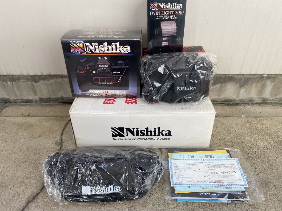 【新品】 【未使用】 Nishika 3D camera 35mm N8000 / TWIN LIGHT 3010 / ケース / 説明書 / カメラ 3-D セットニシカの画像1