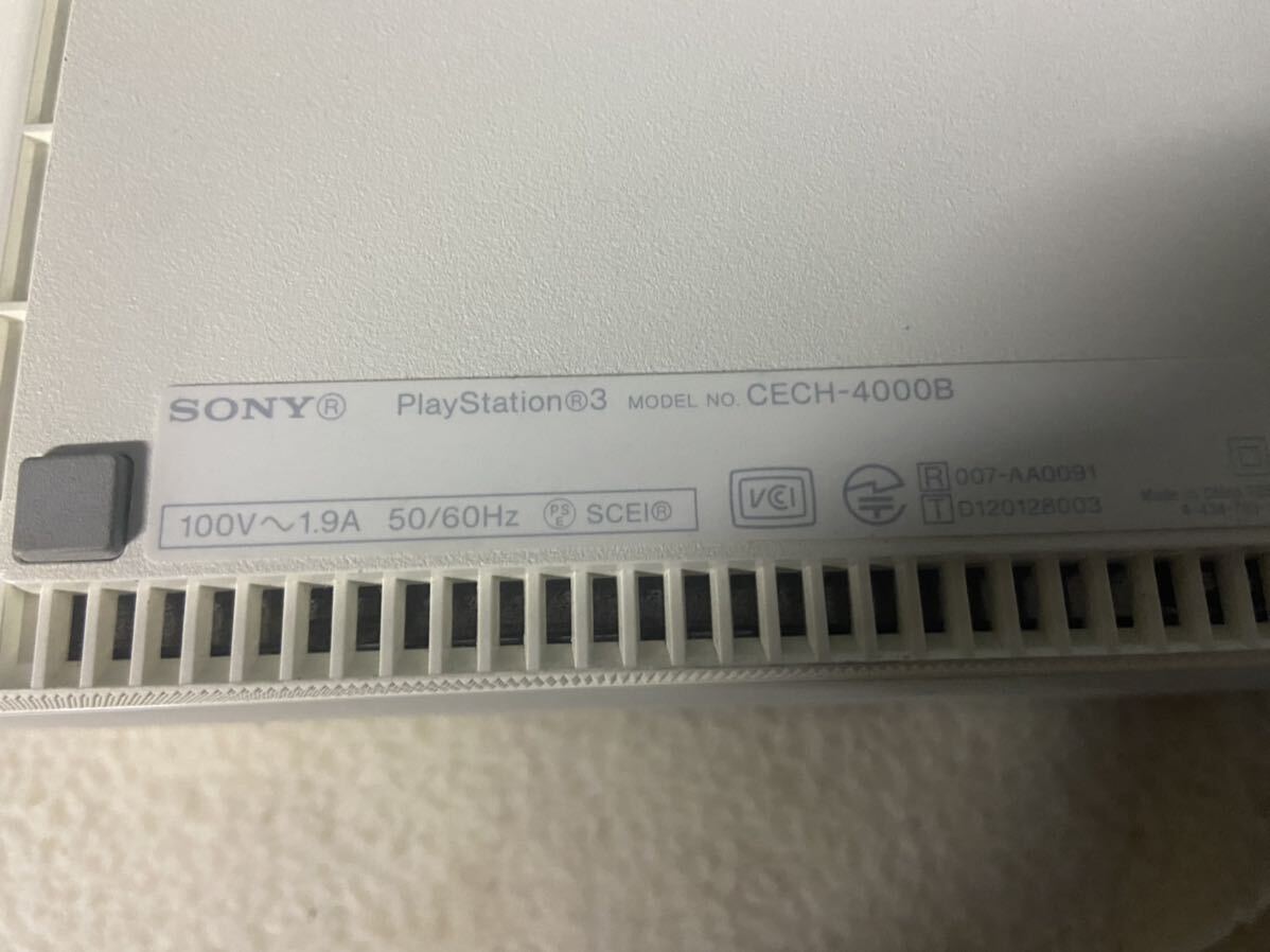 【動作未確認】PS3 SONY ホワイト CECH-4000B ゲーム機 本体 プレイステーション プレステ3 ジャンク　A-15_画像3