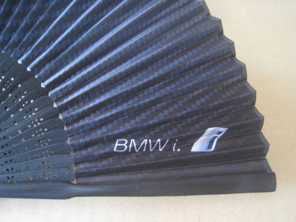 【新品/非売品】BMW扇子 i/カーボンの画像3
