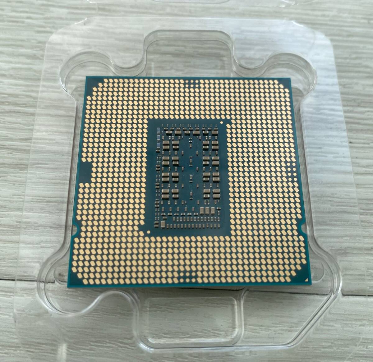 CPU Intel Core i5 11600K インテル BIOS,CPU-Z,CPU診断ツール、Cineベンチで確認済み です。_画像2