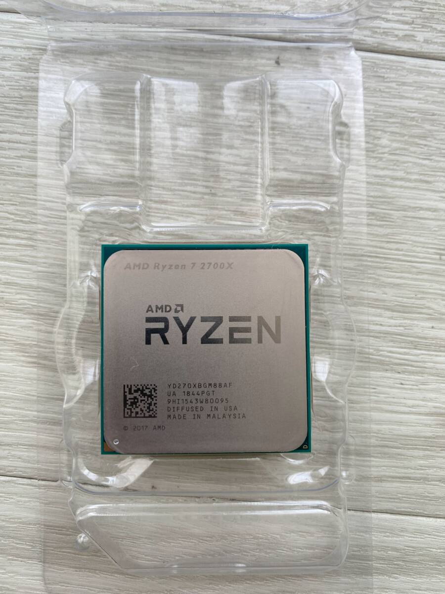 AMD Ryzen7 2700X 【動作確認済み】送料無料の画像1