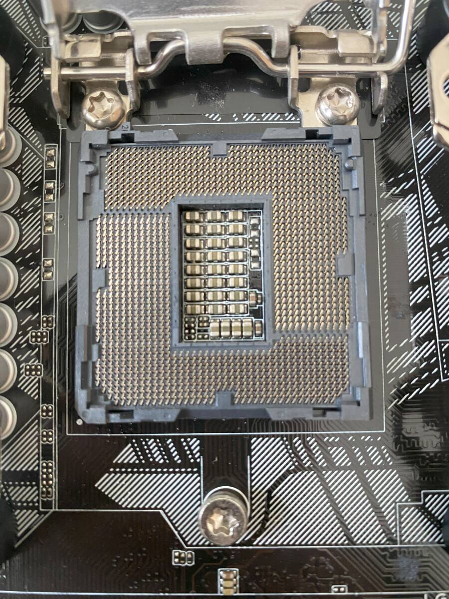 I7 6700K + H170-PRO + CPUクーラー虎徹 付きです。 ベンチマークテスト済み。の画像3