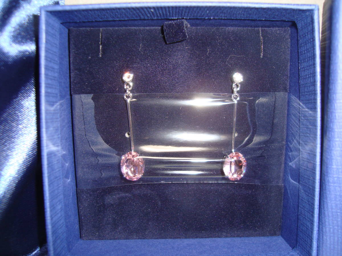  prompt decision * new goods *SWAROVSKI* Swarovski * pink earrings *5101232