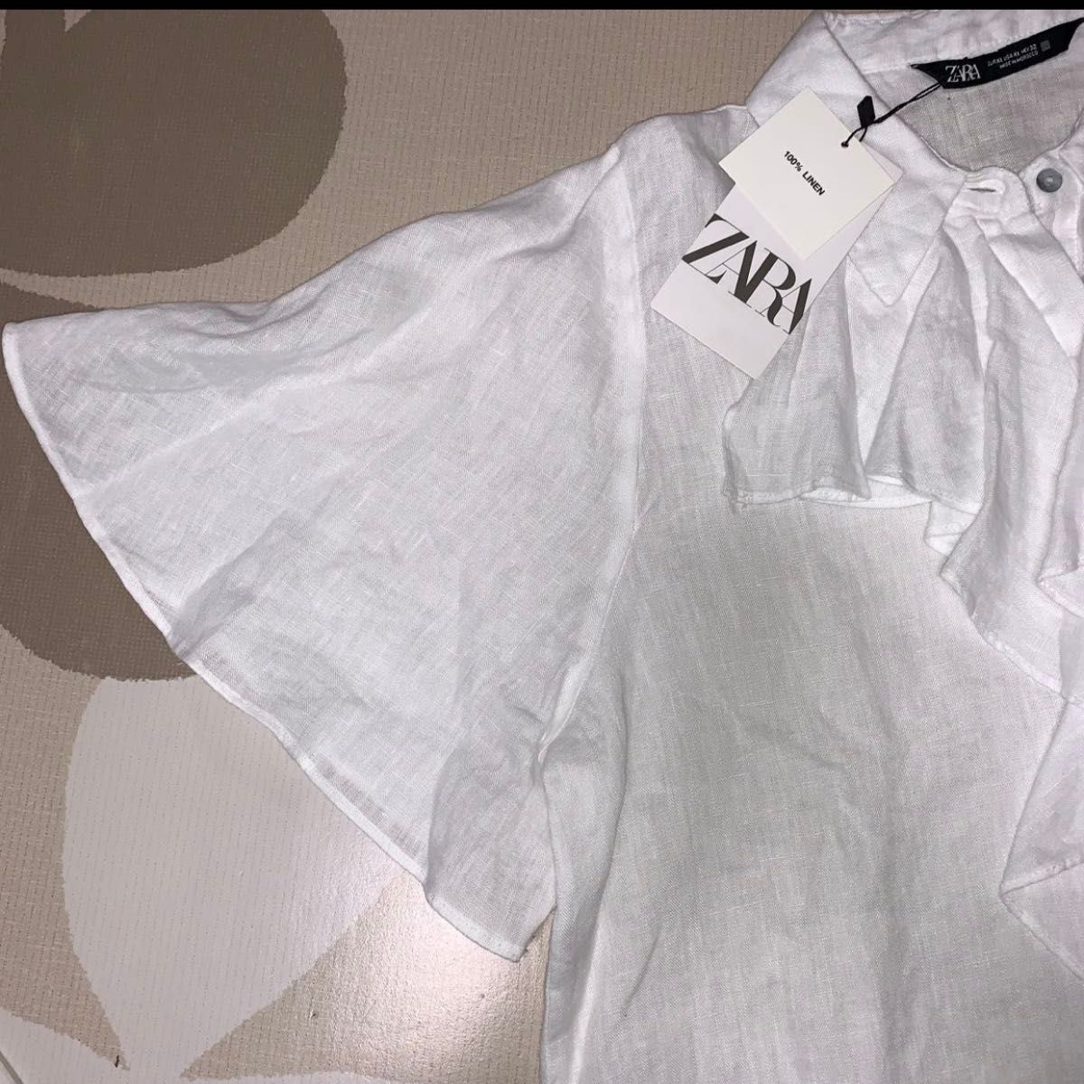 ZARA 100%リネン　フリルリネンシャツ　ブラウス