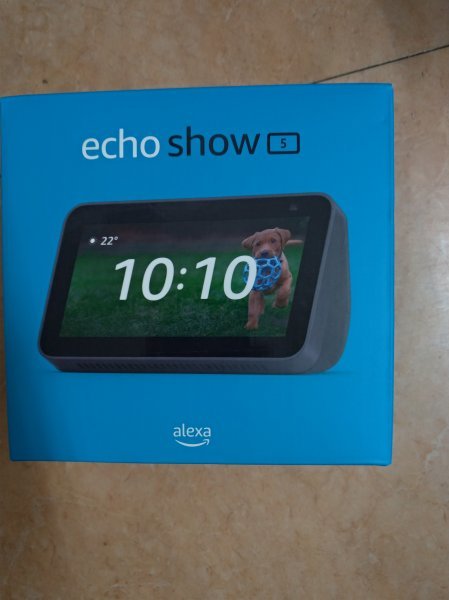 【残り少】 未開封新品 Amazon Echo Show 5 第2世代 スマートディスプレイ with Alexa 2メガピクセルカメラ付き チャコール エコーショー の画像1