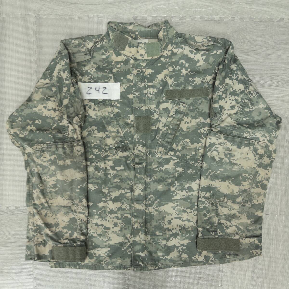 古着卸 現物まとめ売り BDU フィールドジャケット ミリタリー デジタルカモ 10枚セット(メンズM-L) アメリカ軍_画像6