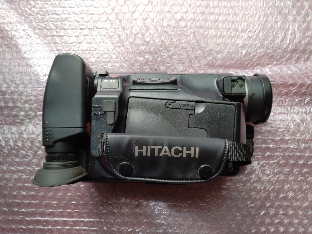 HITACHI 8mm ビデオカメラ VM-E120の画像2