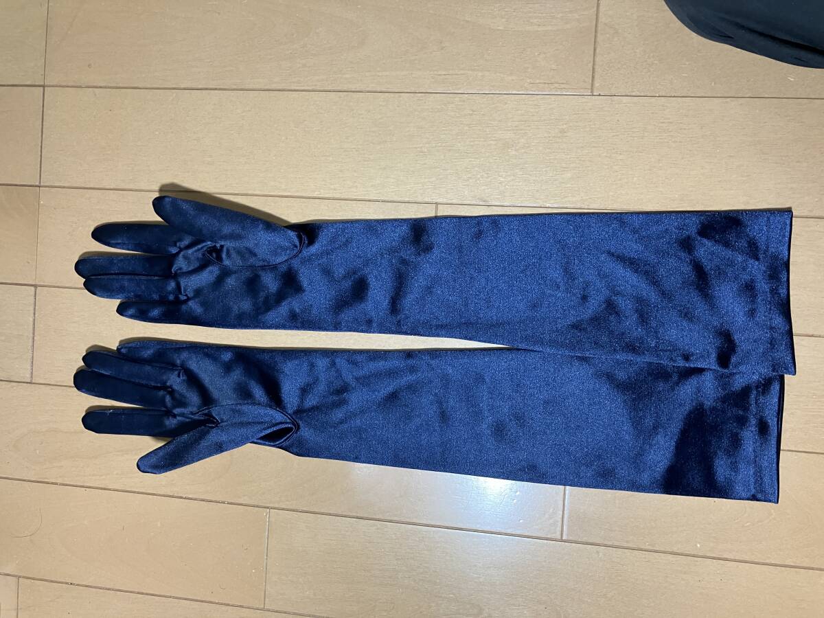 прокат сделано в Японии атлас длинный перчатка чёрный / красный / темно синий (40cm/50.) 3. кошка pohs бесплатная доставка 