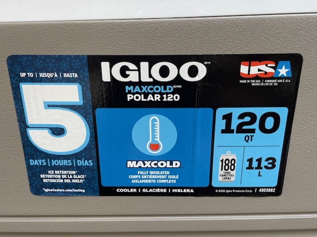 IGLOO USA産大型クーラーボックス120サイズ！高保冷タイプで人気サイズの定番クーラーを100円スタートにて！ツートンカラー仕様！の画像3