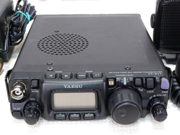 YAESU　FT-817ND　HF／50／144／430　ポータブル　オールモード機_画像2