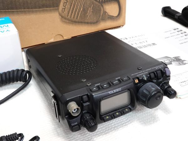 YAESU　FT-817　HF／50／144／430　ポータブル　オールモード機_画像4