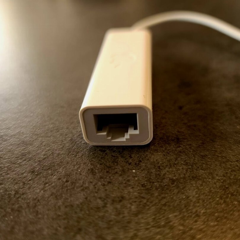 【送料無料】 Used Apple USB Ethernet アダプタA1277 アップル 純正 美品の画像4