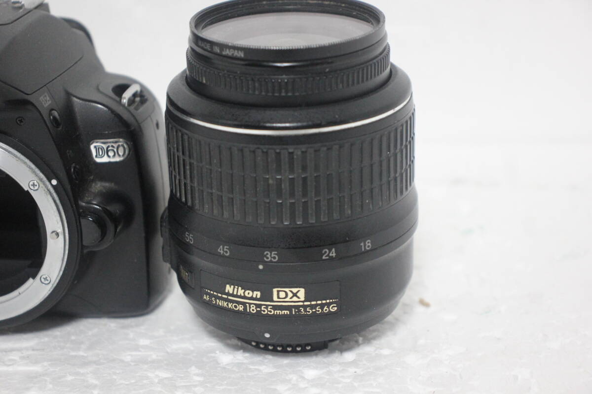 【故障品】Nikon Ｄ70 D60 AF-S DX NIKKOR 18-55mm 3.5-5.6G VR ジャンク現状品の画像4