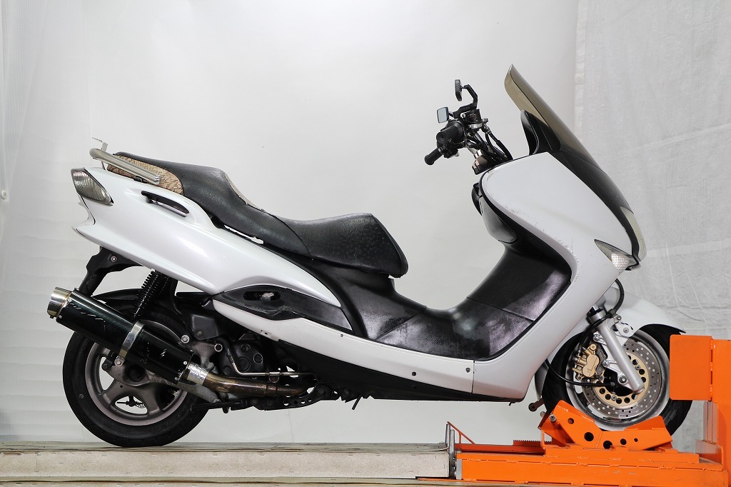 [ cheap selling up ] Majesty 125FI@5A@ battery new goods @ custom large number @AT small size two wheel @ popular white @125 scooter @ injection @ko Maje @ Osaka 
