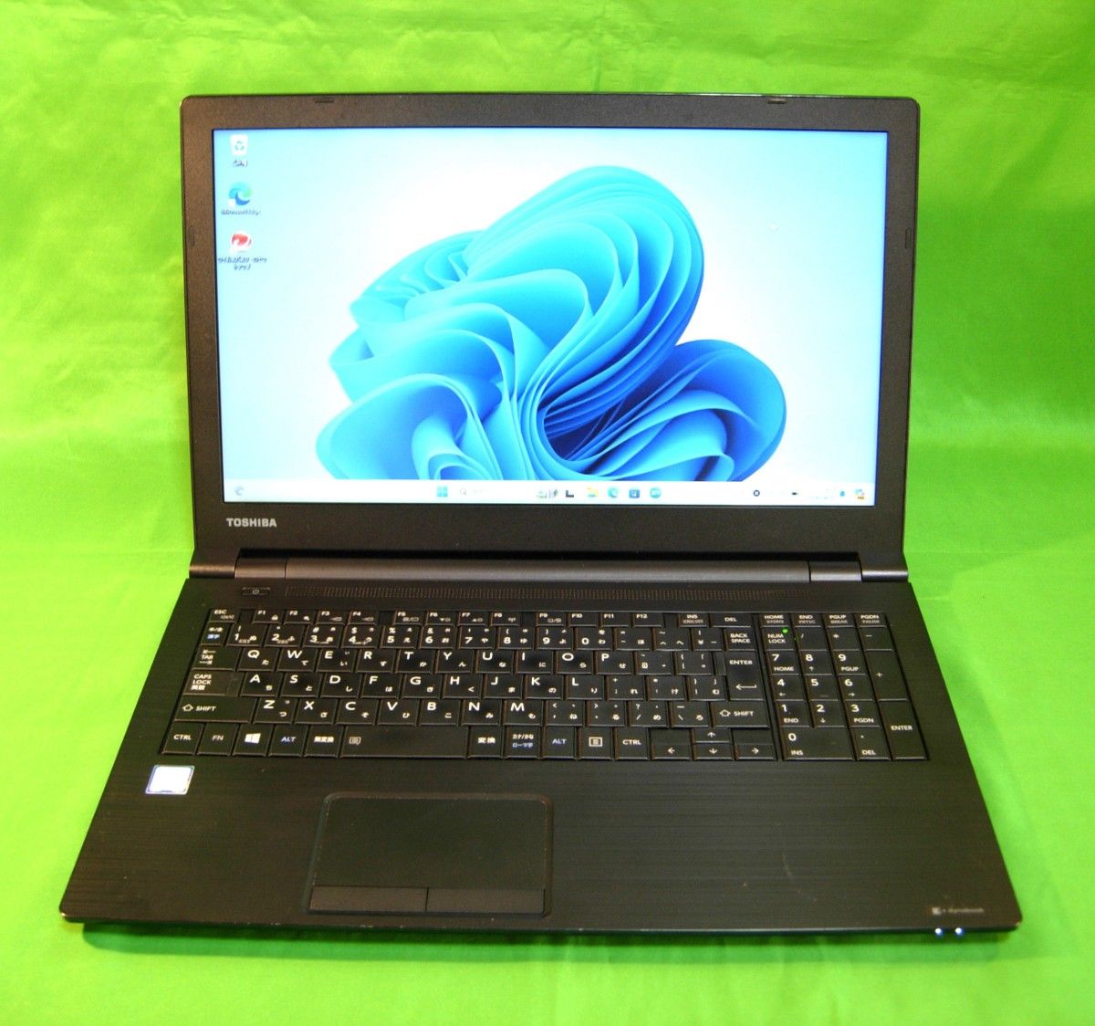 東芝 Dynabook B65/J/i5 7200U/8G/HDD500G/DVD/WLAN/Office2021