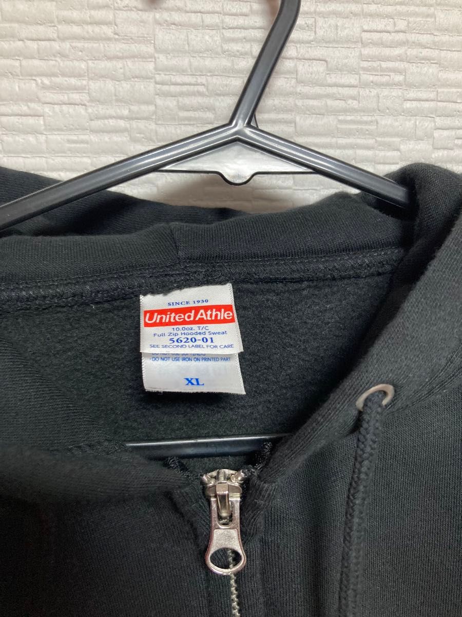 長瀬智也 着用パーカー challenger 同型同色 極美品 長瀬智也 着用パーカー challenger 同型同色 極美品