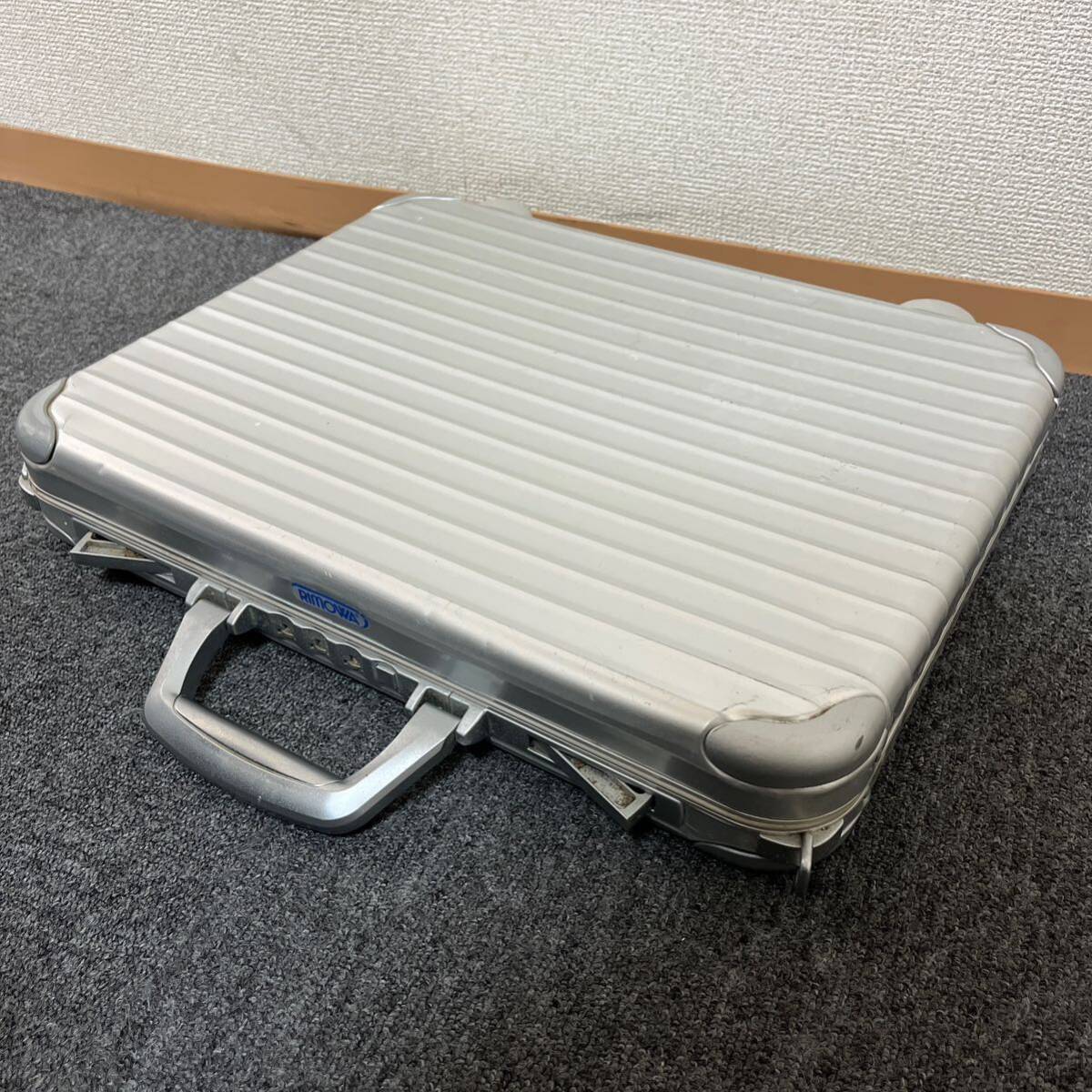 【H0407】リモワ RIMOWA アタッシュケース シルバー アルミ ダイヤルロック式 ダイヤル式 ジュラルミンケース 旅行 トラベル ビジネス _画像1