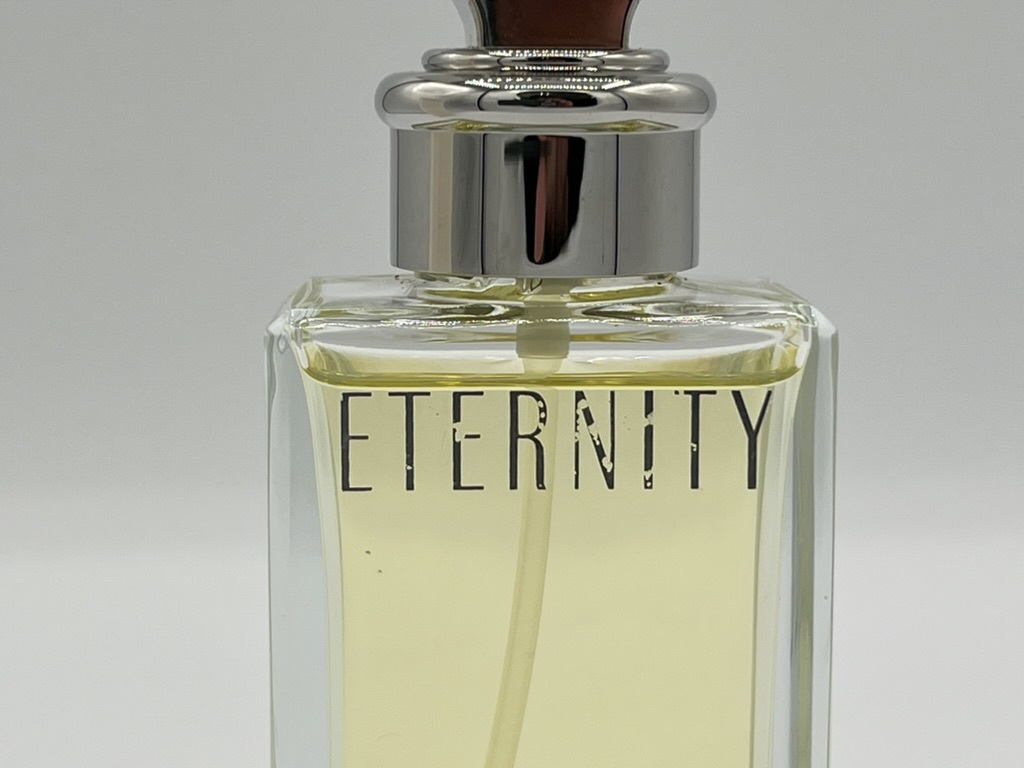 現状品 Calvin Klein ETERNITY カルバンクライン エタニティ オードパルファム アメリカ製 香水 100ml 残量8〜９割程度_画像7