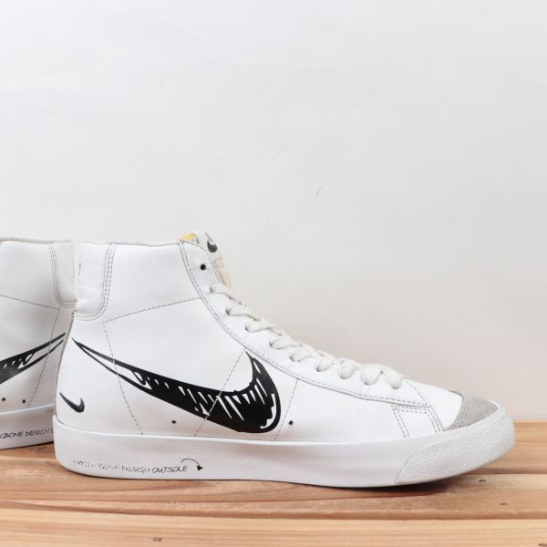 z1761 ナイキ ブレーザー ミッド US8 26.0cm/白 ホワイト 黒 ブラック NIKE BLAZER MID VNTG 77 ブレザー メンズ スニーカー 中古_画像5