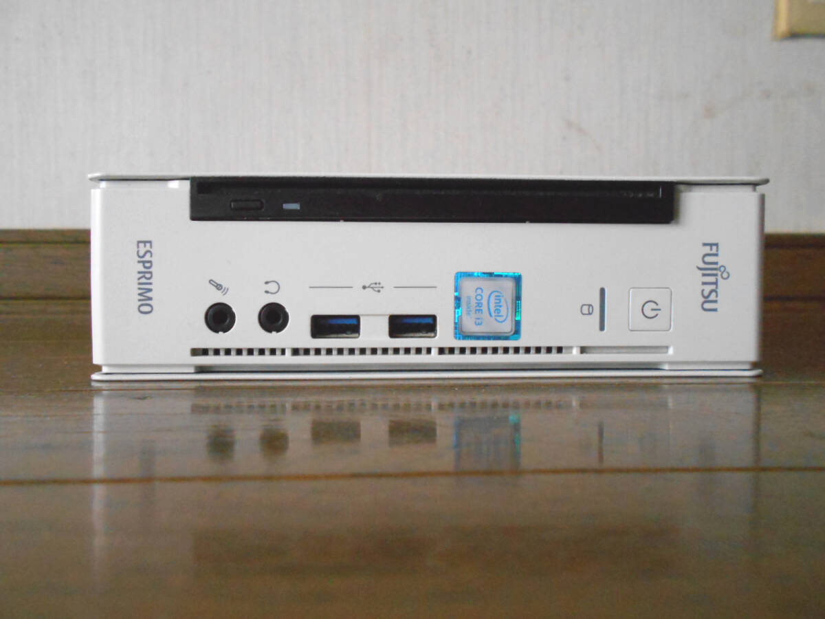 【超小型PC】Fujitsu ESPRIMO Q556M[改]/ Core i3-6100T(第6世代)/ メモリ:8GB/ SSD:128GB/ DVD-ROM/Wi-Fi/Bluetooth/Win11Pro/Office2021 の画像1