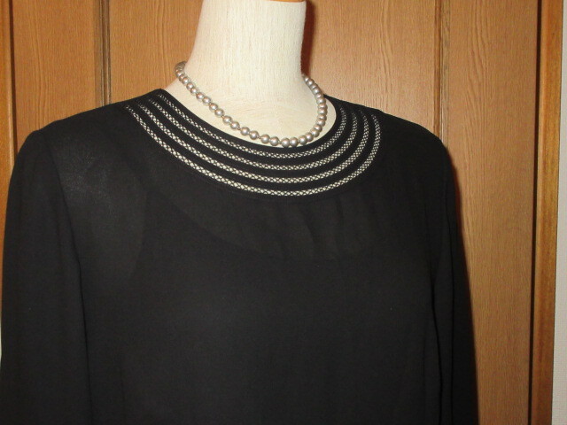 C)# made in Japan brand goods #[ Tokyo sowa-ruSOIR BENIR]# black georgette / poly- #. fastener &. origin 5 step race # formal blouse #