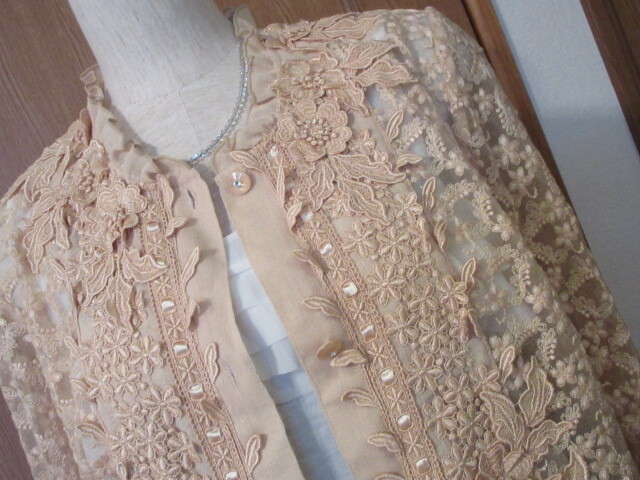 U)#[***]#sia-. total embroidery .. flower motif!# neck ~ out around & cuffs - unusual material frill!# stylish jacket #.../potechi-no manner 