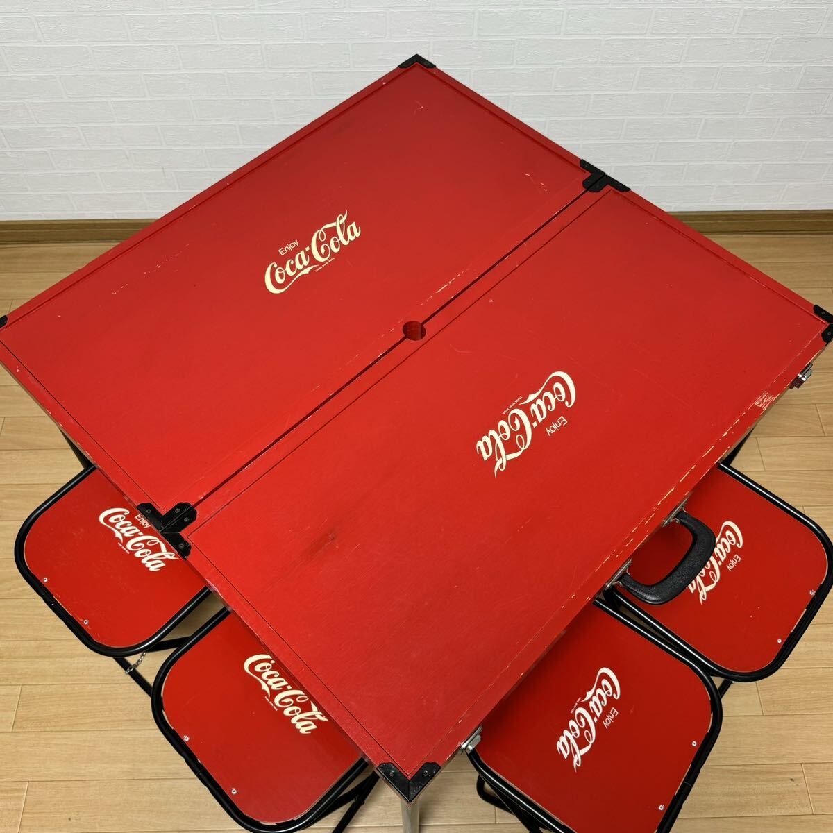 [ valuable ]CocaCola Coca Cola folding table & chair 4 legs rare goods valuable goods hard-to-find not for sale Coca-Cola Coca * Cola 