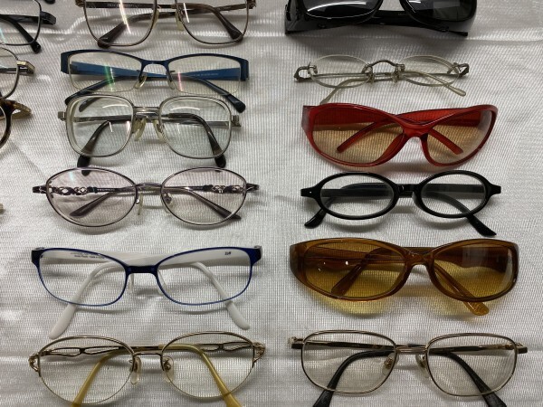 A5-133 ジャンク 眼鏡 メガネ サングラス 老眼 メガネフレーム 度付き など 53個 まとめセット Ray Ban イブサン ショパール PERSON’S_画像9