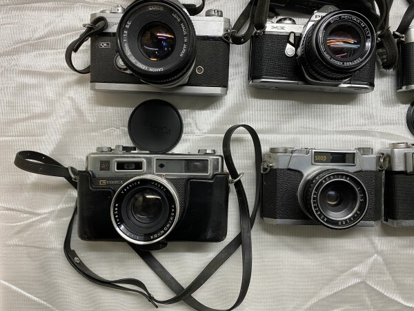 E5-143 【ジャンク・現状品】 フィルムカメラ まとめて 計12点 セット レンズ YASHICA Canon minolta OLYMPUS KONICA PENTAX