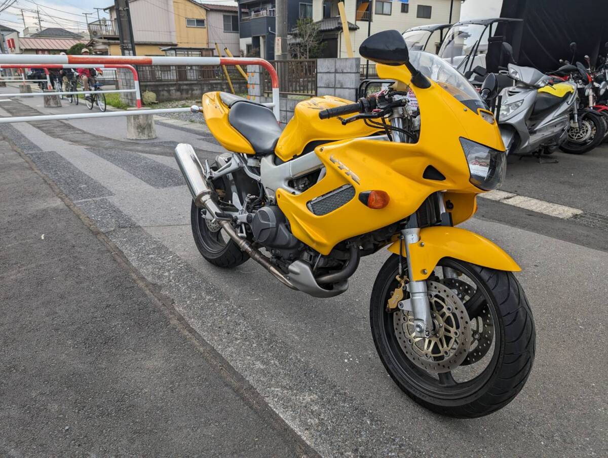 ホンダ VTR1000F 初度H10年 車検R7年一月 現車確認可能の画像2