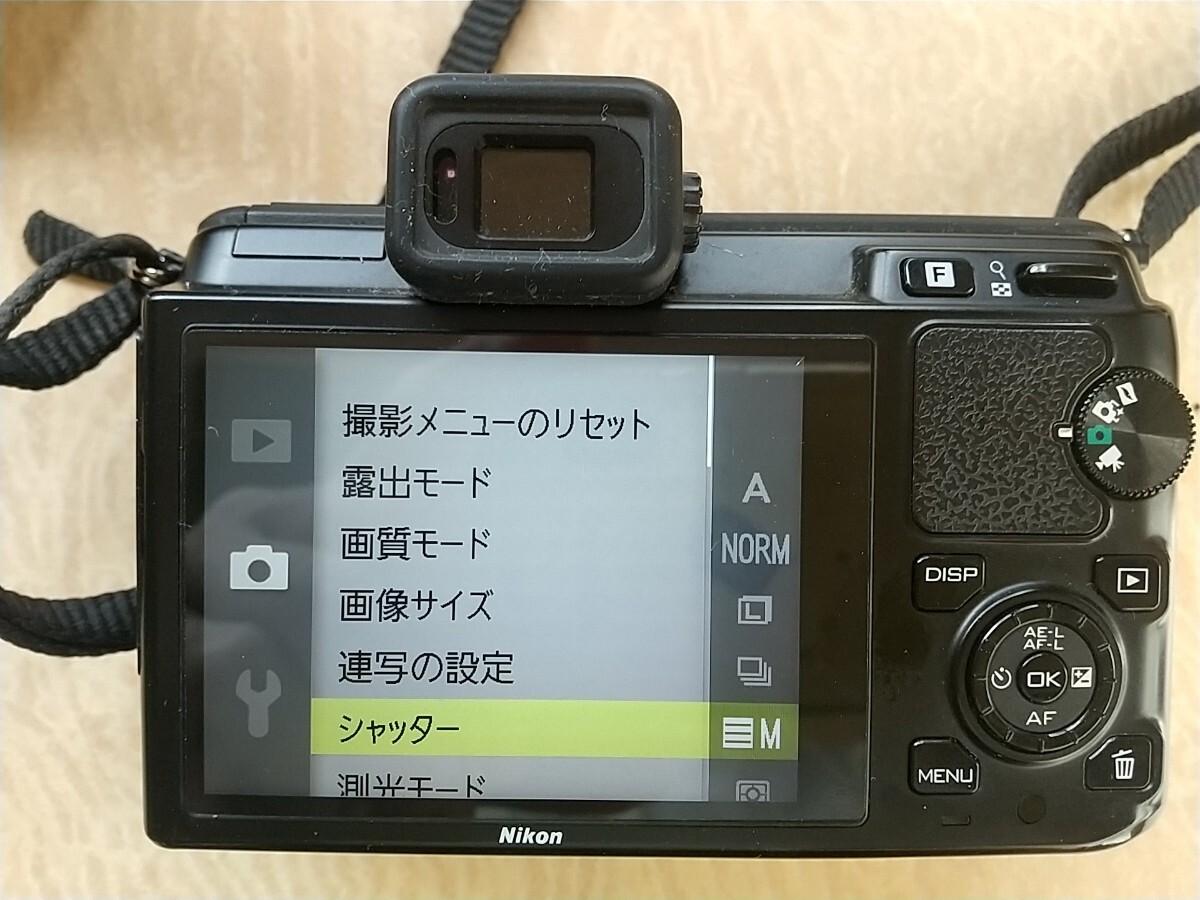 Nikon1 V1 ミラーレスファインダー搭載のプレミアムモデルニコン ボディ ミラーレス一眼カメラ NIKON ブラック 美品_画像2