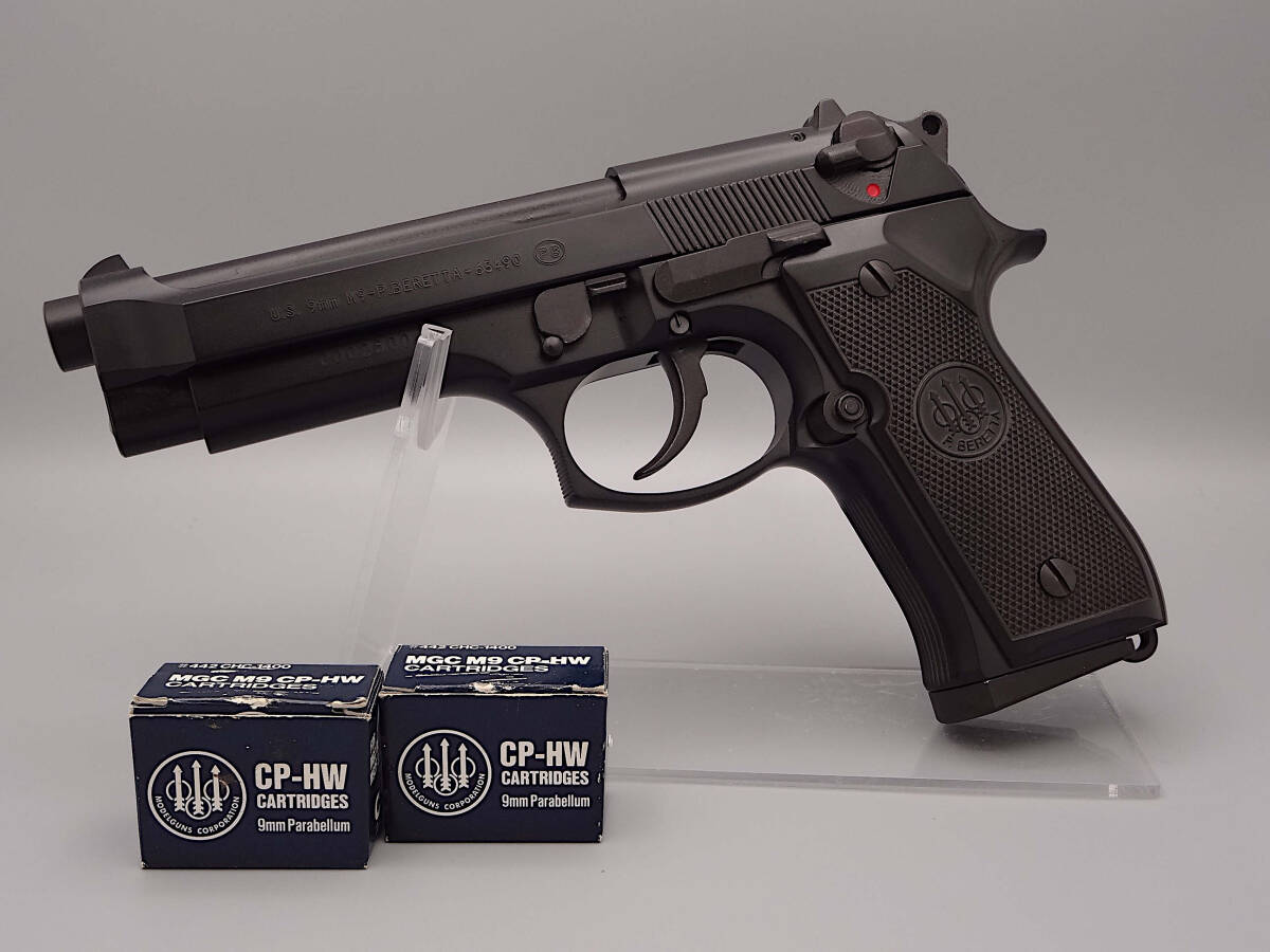 MGC BERETTA　ベレッタ　M9 モデルガン　中古品（発火済）送料込み_画像2