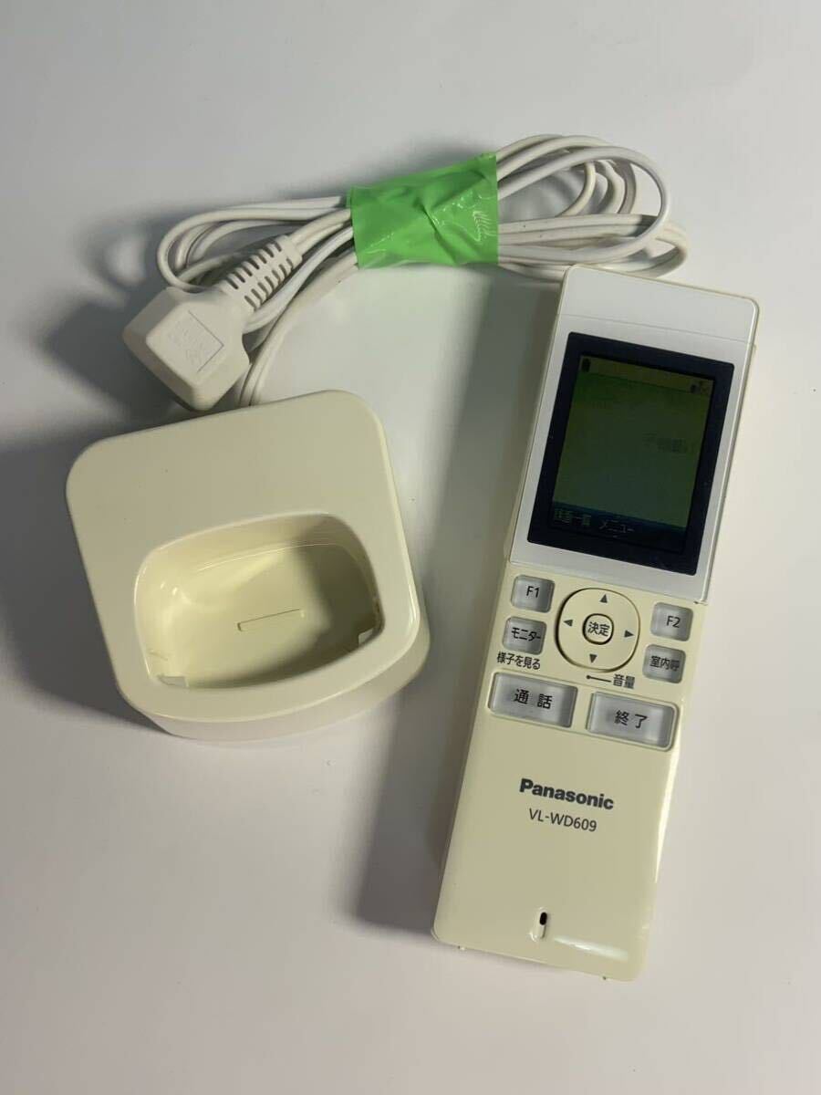 中古品 パナソニック Panasonic ドアホン子機VL-WD609ワイヤレスモニター子機 /458 インターホン 子機 充電台 の画像6