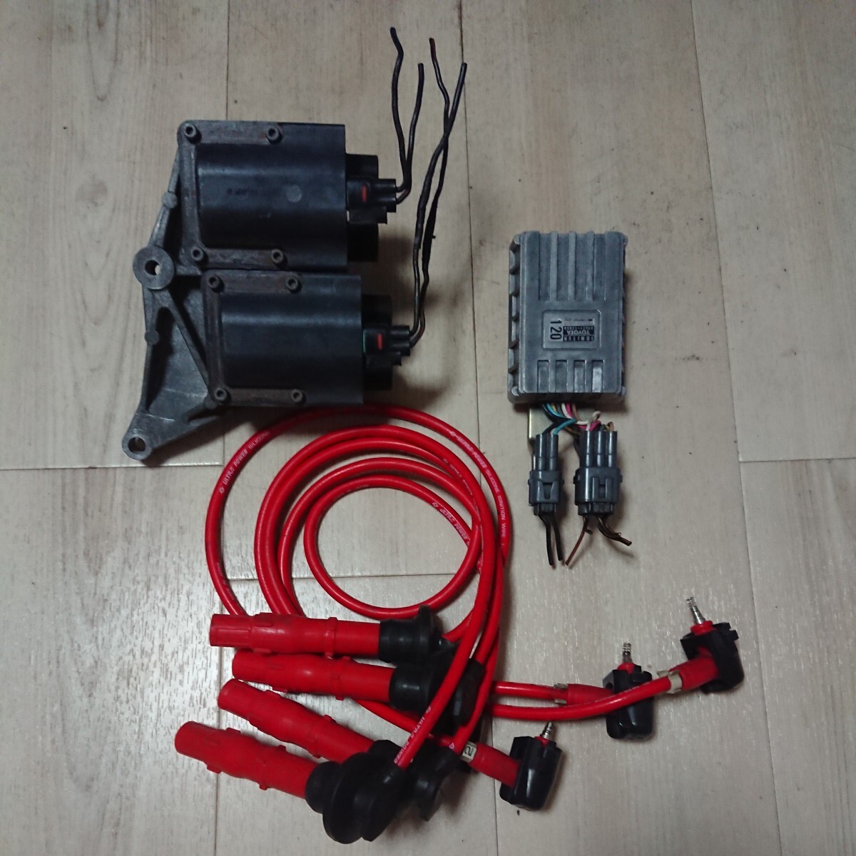 Yahoo!オークション - AE101 GT-Z イグナイター コイル プラグ Yahoo!オークション - AE101 GT-Z イグナイター コイル プラグ