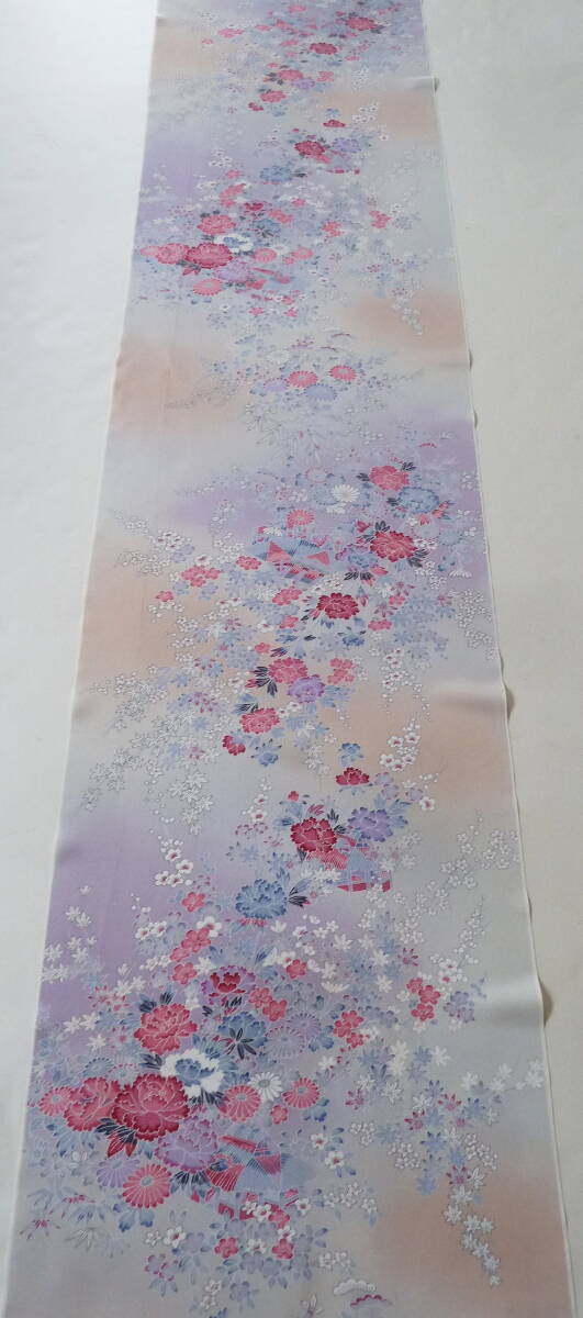 #.# old cloth kimono flap / is gire36.5×172 silk .. tender bokashi . four season . flower ash plum light purple silk . doll crepe-de-chine craftsmanship 