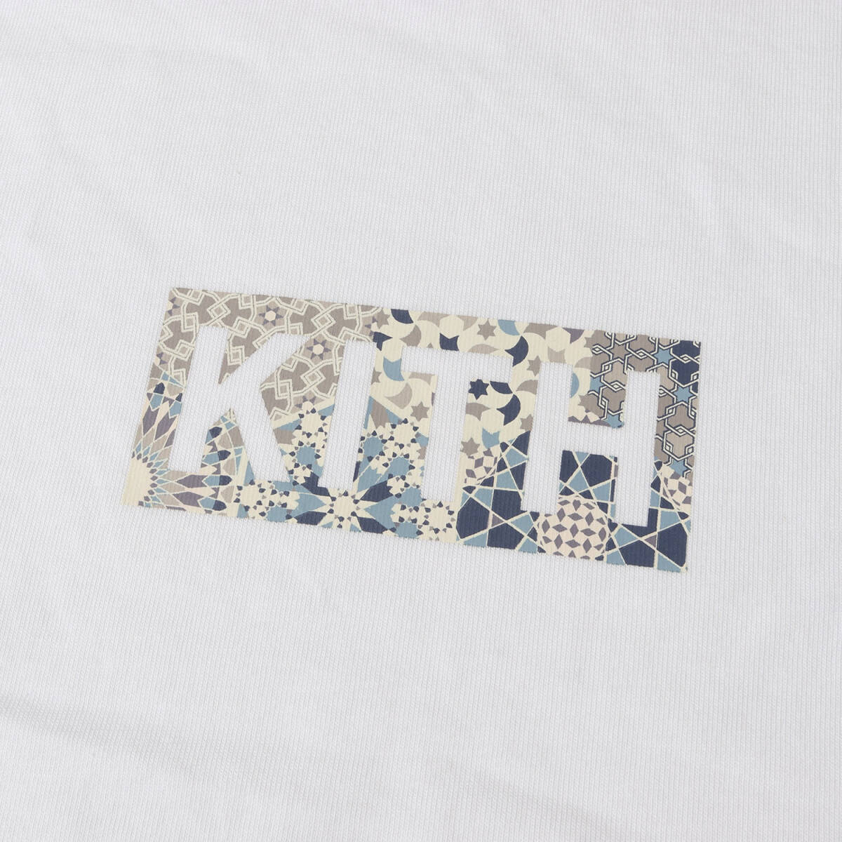 新品 KITH NYC キス ニューヨークシティー Tシャツ サイズ:L 21SS タイル柄 ボックスロゴ ヘビー Tシャツ Canvas Tile Logo Tee ホワイト_画像4