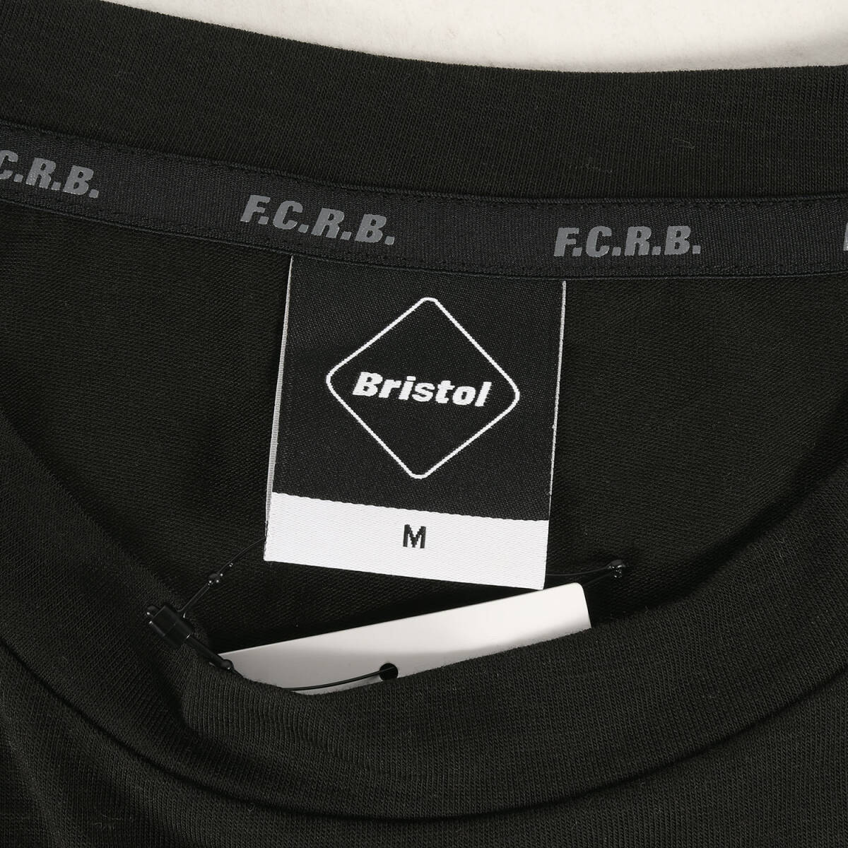 新品 F.C.Real Bristol エフシーレアルブリストル Tシャツ サイズ:M 21SS ミニエンブレム ストレッチ クルーネック 半袖Tシャツ ブラック_画像3