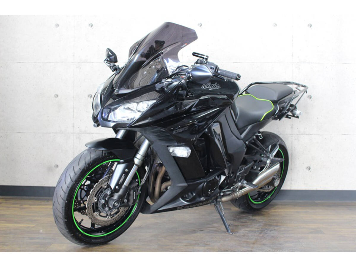 Ninja 1000 ABS 2014モデル 東南アジア仕様 社外サイレンサー グリップヒーター リアキャリア等　ロナジャパン_画像4