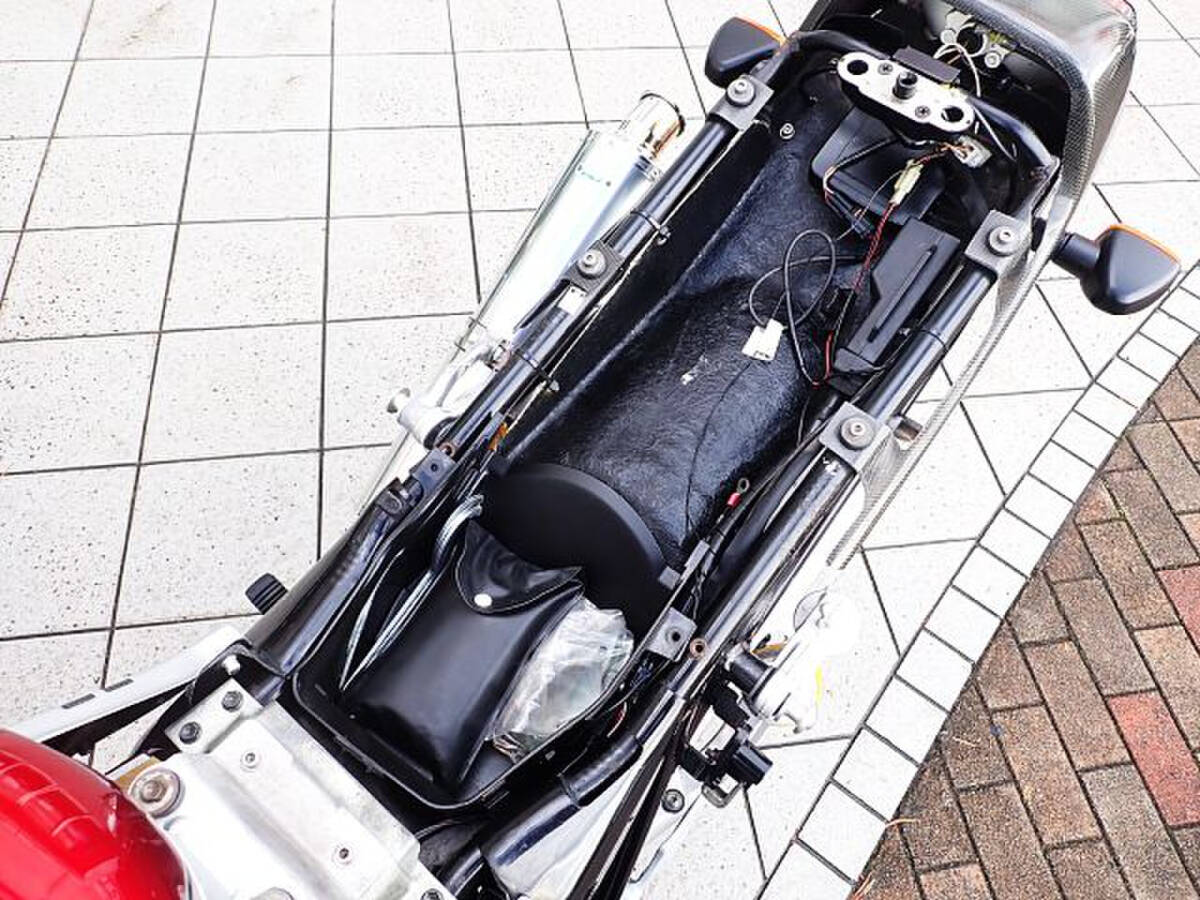 GSX1400　神戸ユニコーンコンプリート車　ＧＳＸ１４００Ｓ_画像5