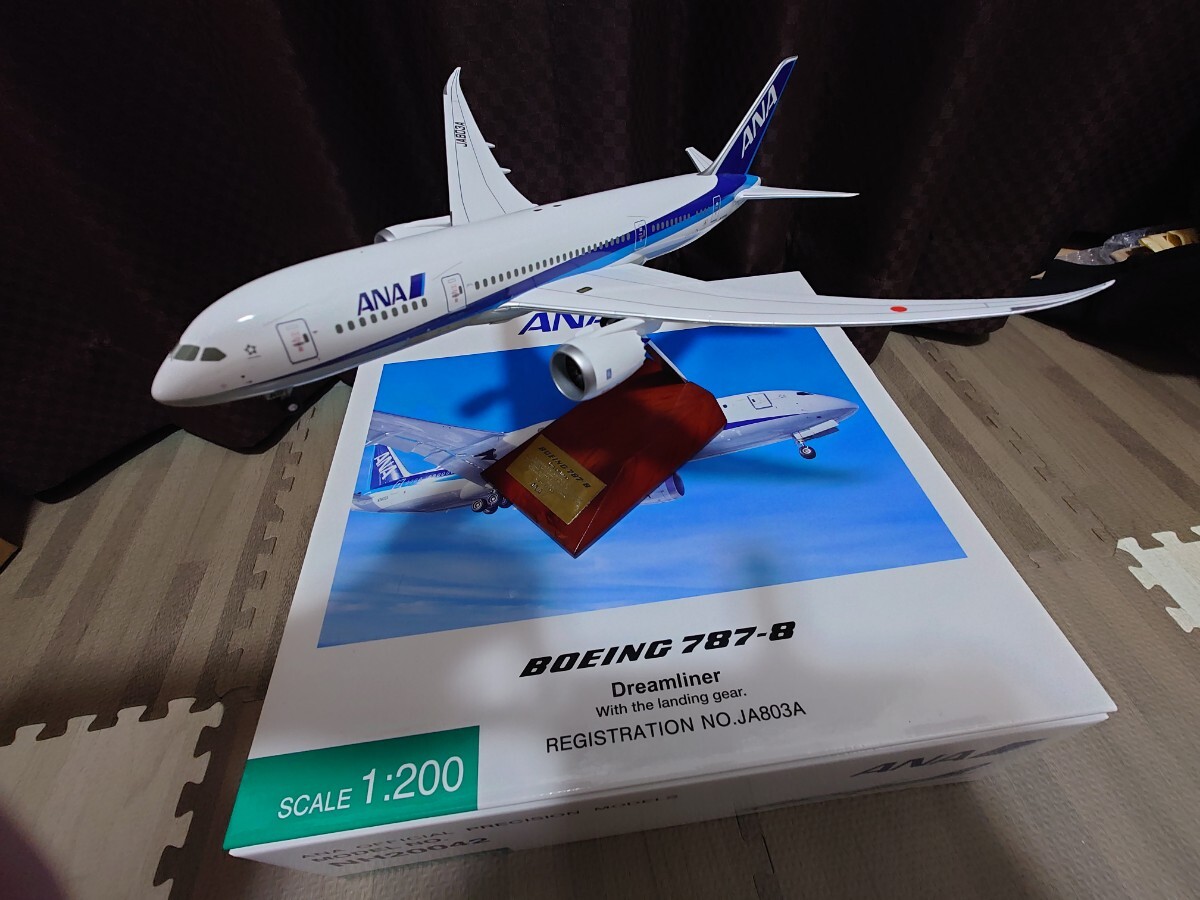 ANA 1/200 全日空商事 ANA 787-8 JA803A Dreamliner 1/200 完成品の画像4