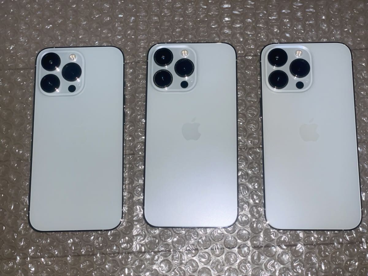 iPhone13Pro純正バックパネル筐体 シルバー3台セット美品の画像1