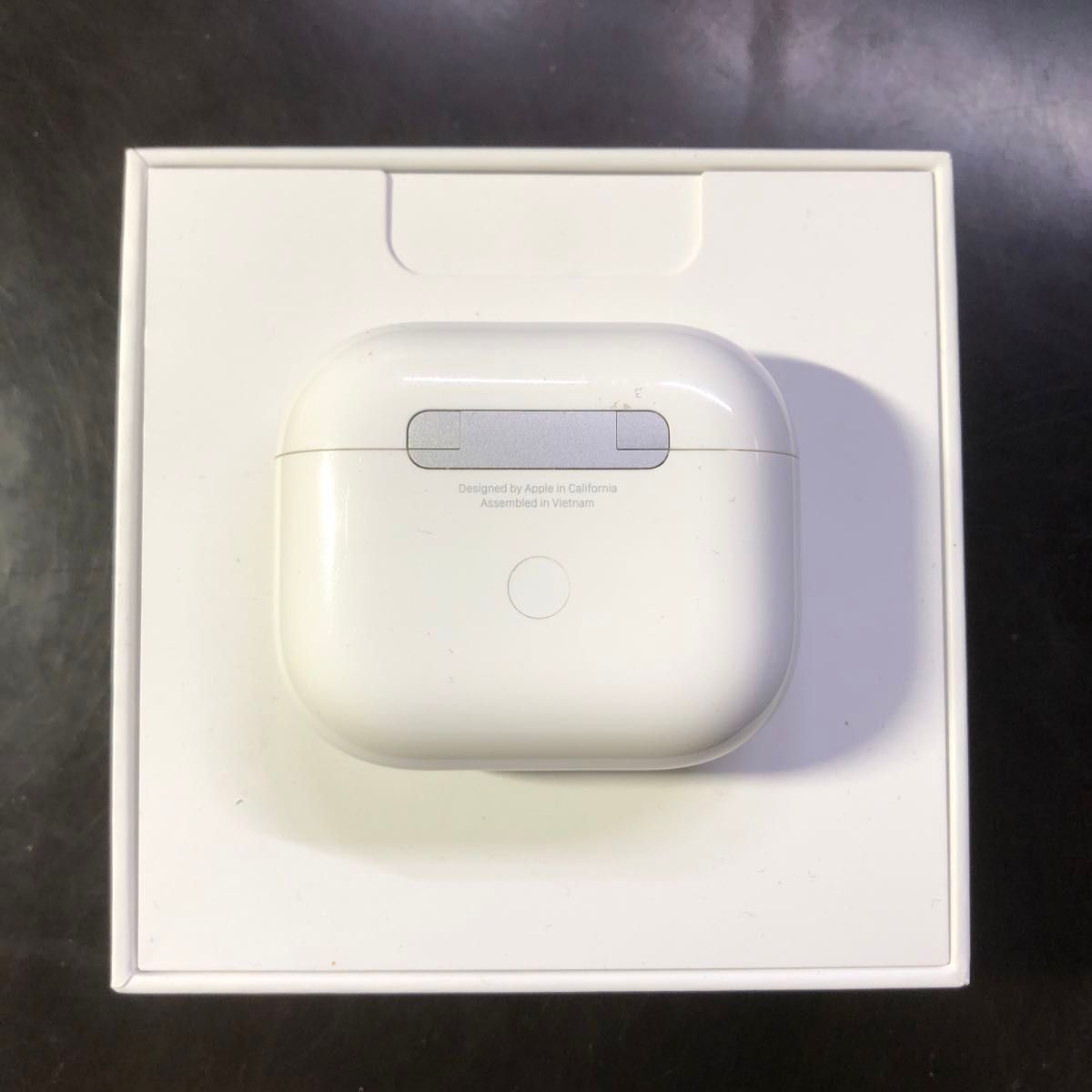 Apple  AirPods 第3世代　充電ケース　ワイヤレス充電