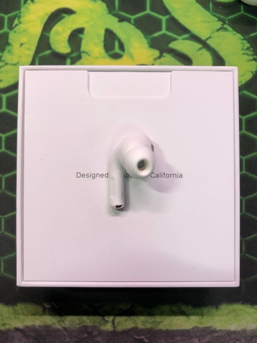 Apple  AirPods Pro 第1世代　右側　右耳　右