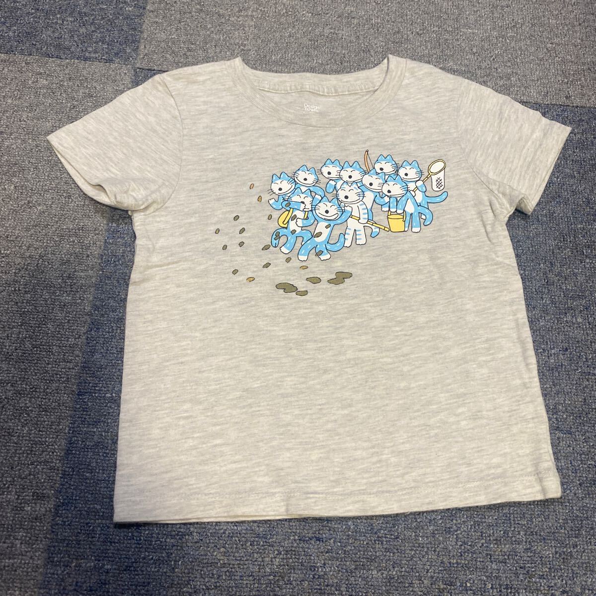 110美品グラニフDesignTshirts Store graniphTシャツ11ぴきのねこ半袖Tシャツ カットソー の画像1